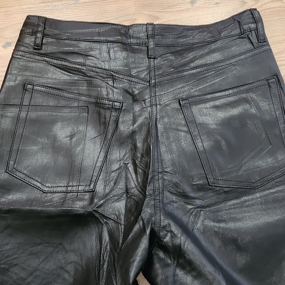 Artitzia Wilfred Vegan Leather Straight Leg Boho Edgy Baddie Black 8 High Rise - Picture 6 of 9